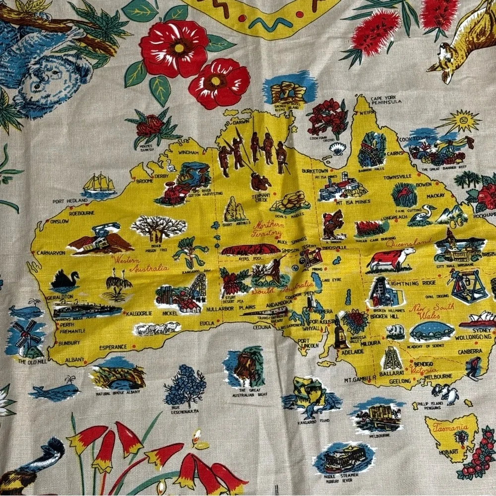 Vintage Citer Australia Linen Tea Towel Souvenir Map‎ Flora Fauna Koala Emu Art